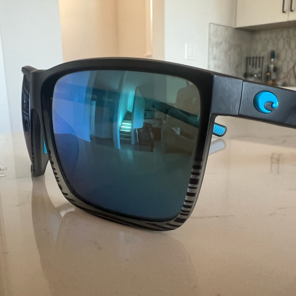 Oakley COSTA 6S9018 Rincon Polarized Sunglasses